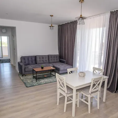 M7 Apartment